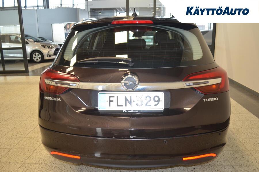 Opel Insignia vaihtoauto