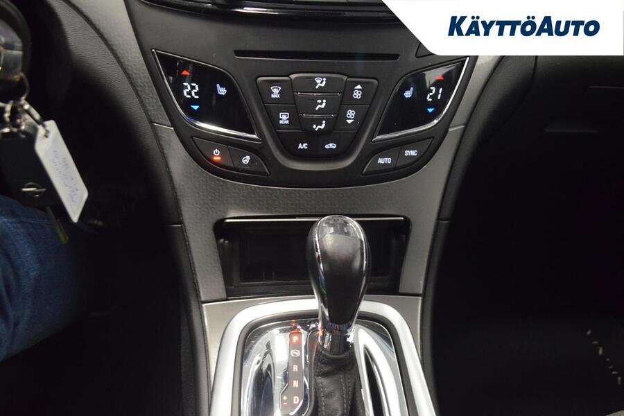 Opel Insignia vaihtoauto