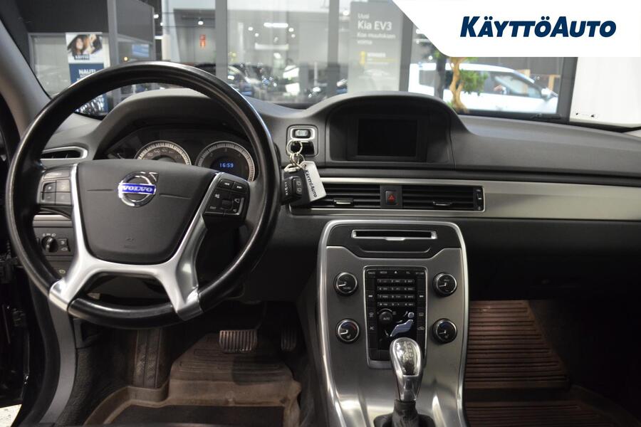 Volvo V70 vaihtoauto