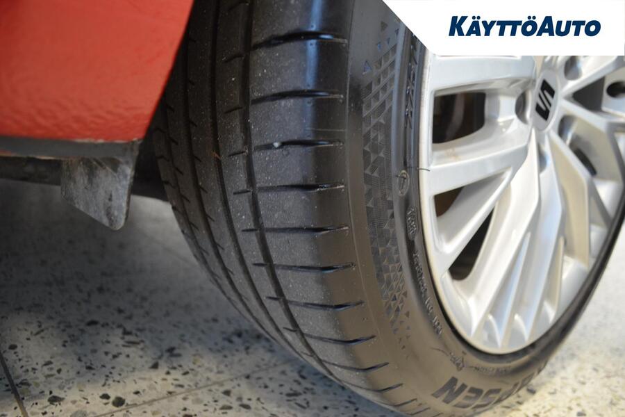 SEAT Leon vaihtoauto