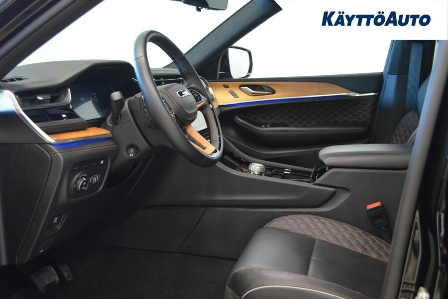 Jeep Grand Cherokee vaihtoauto