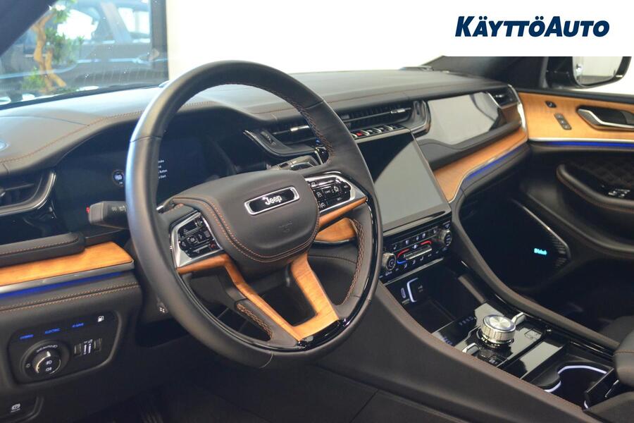 Jeep Grand Cherokee vaihtoauto