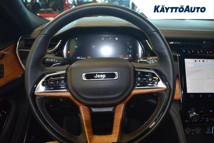 Jeep Grand Cherokee vaihtoauto