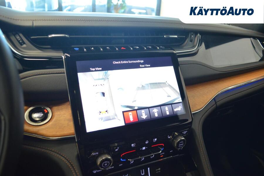 Jeep Grand Cherokee vaihtoauto