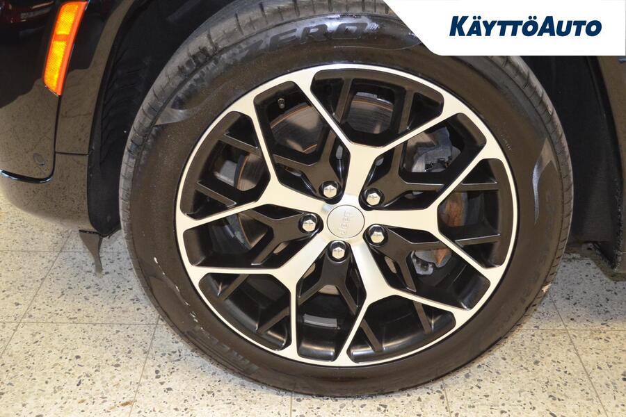 Jeep Grand Cherokee vaihtoauto