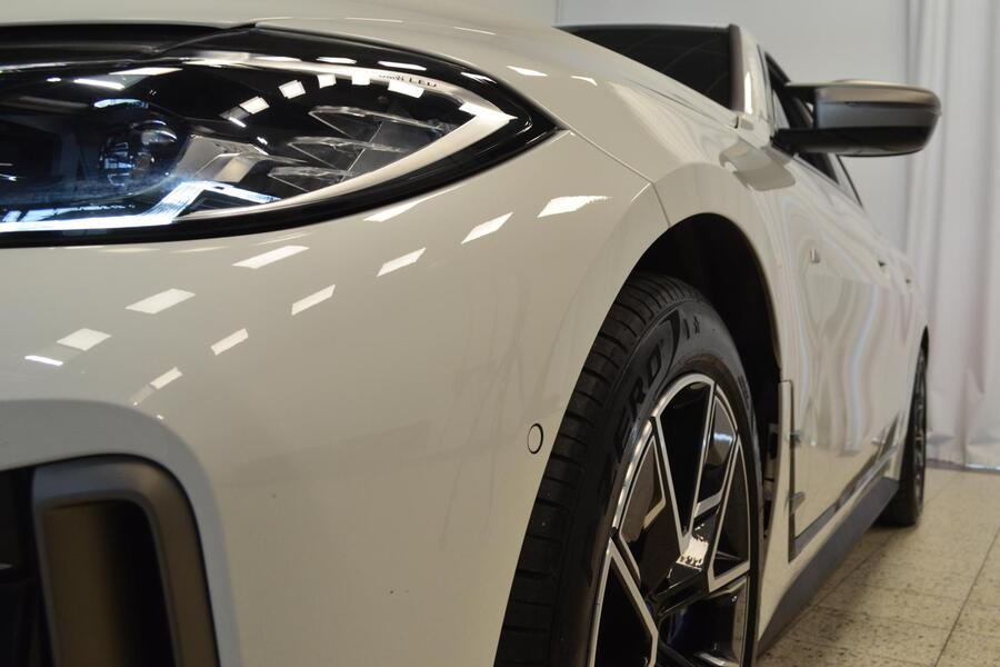 BMW i4 M50 vaihtoauto