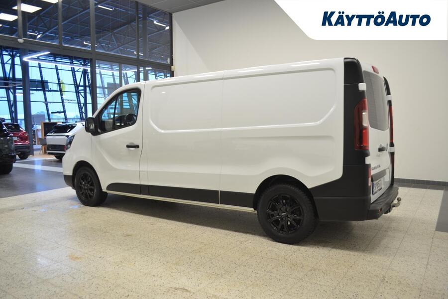 Nissan Primastar vaihtoauto