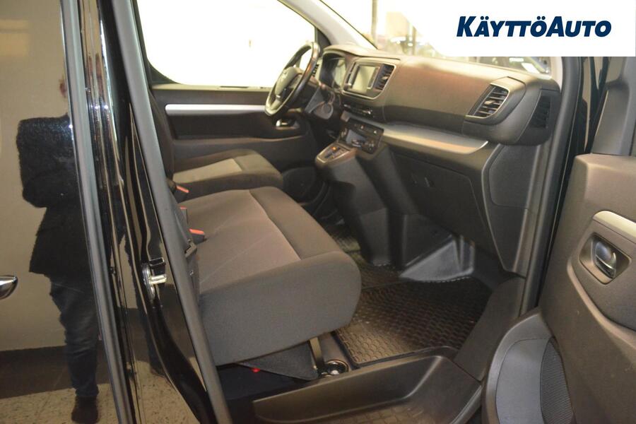 Opel Vivaro-e vaihtoauto