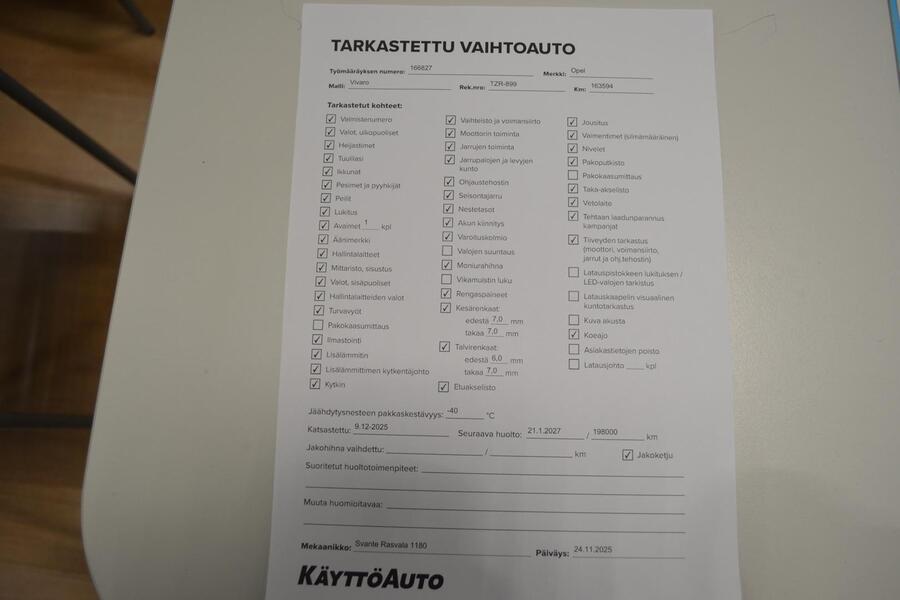 Opel Vivaro vaihtoauto