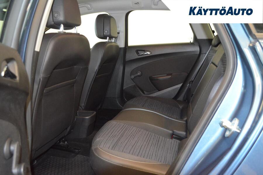 Opel Astra vaihtoauto