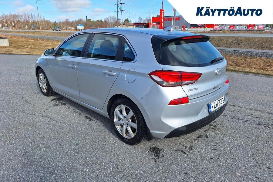 Hyundai i30 5d vaihtoauto