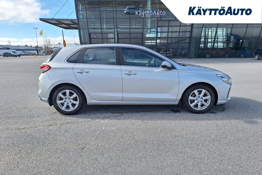 Hyundai i30 5d vaihtoauto