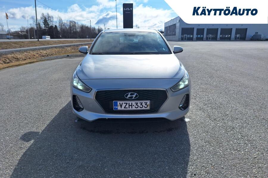 Hyundai i30 5d vaihtoauto