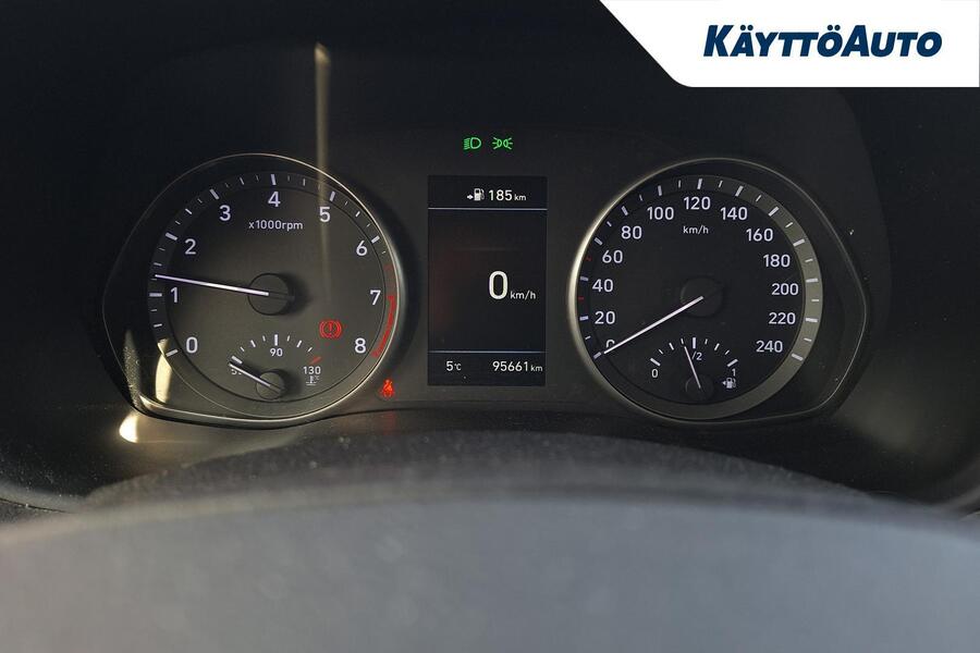 Hyundai i30 5d vaihtoauto