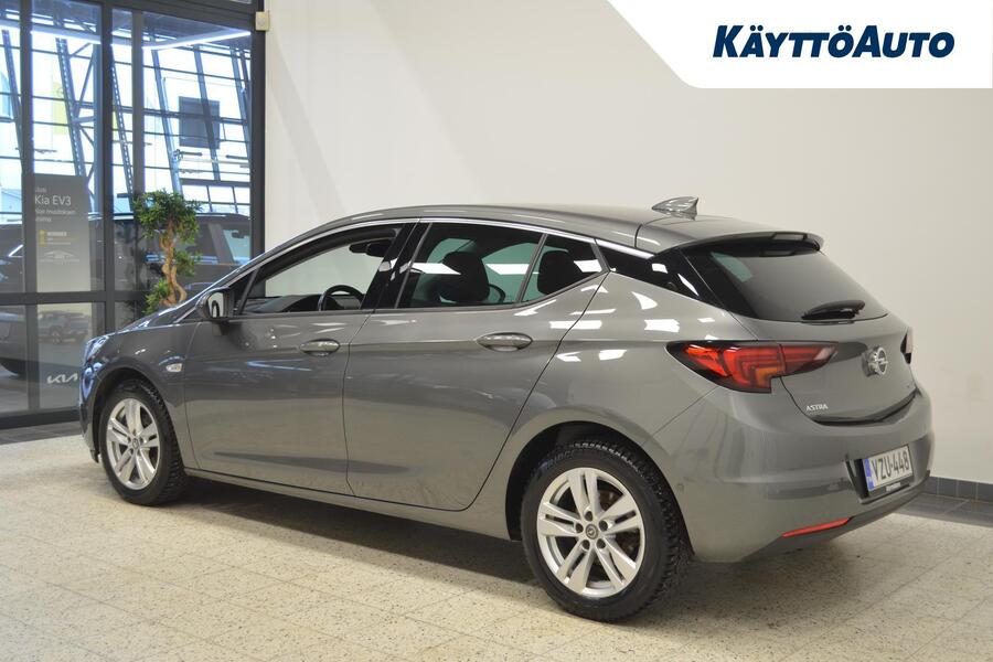 Opel Astra vaihtoauto