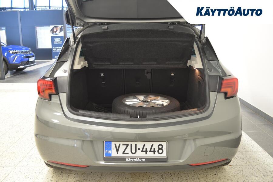 Opel Astra vaihtoauto