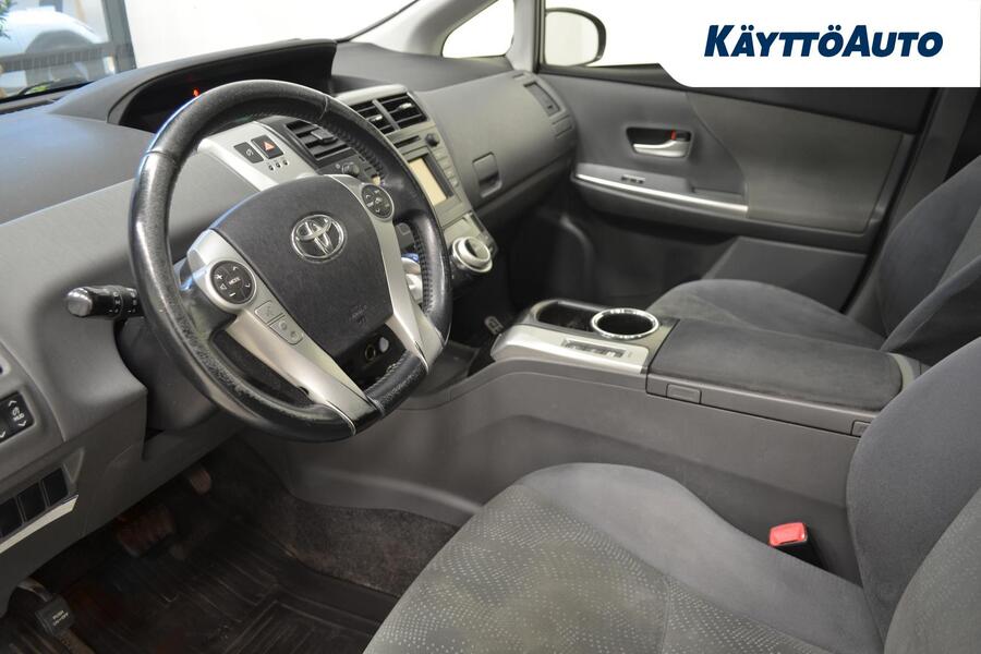 Toyota Prius+ vaihtoauto