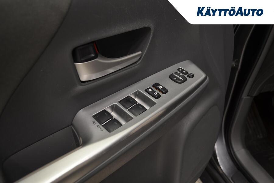 Toyota Prius+ vaihtoauto