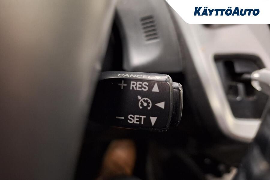 Toyota Prius+ vaihtoauto