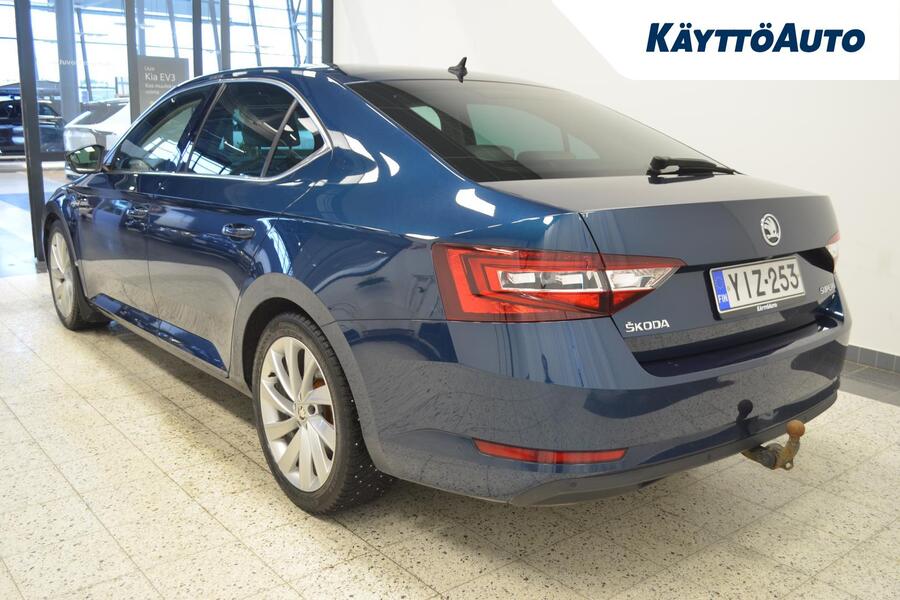 Skoda Superb vaihtoauto