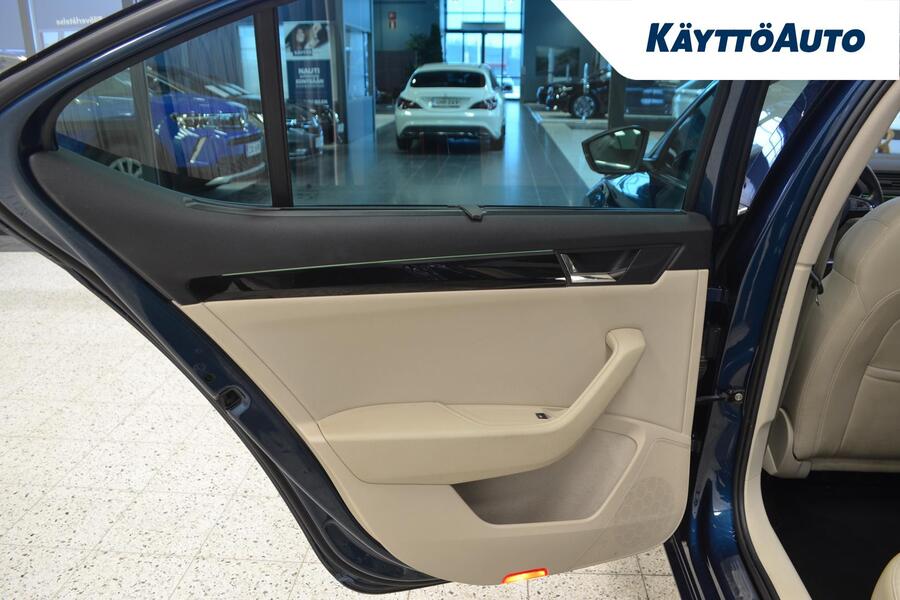 Skoda Superb vaihtoauto