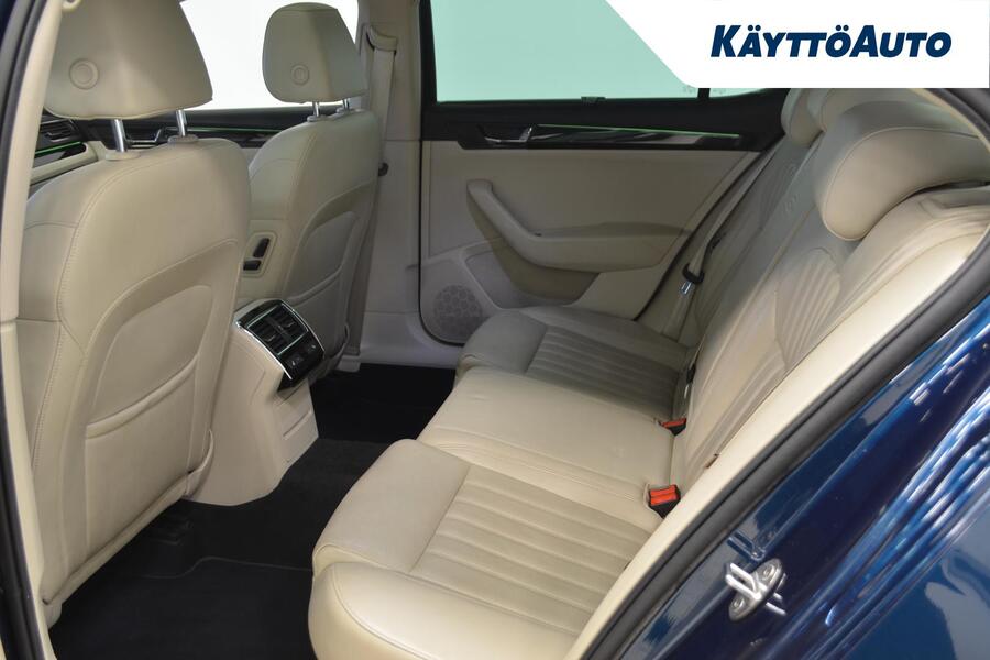 Skoda Superb vaihtoauto