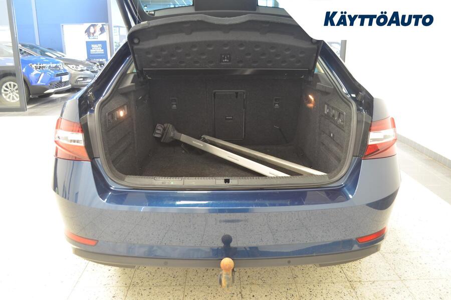 Skoda Superb vaihtoauto