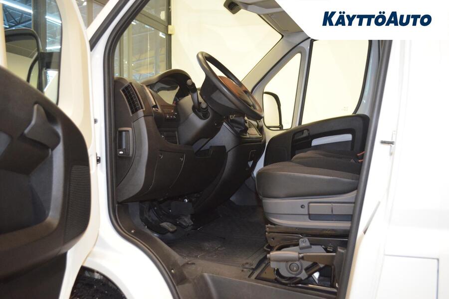 Peugeot Boxer vaihtoauto