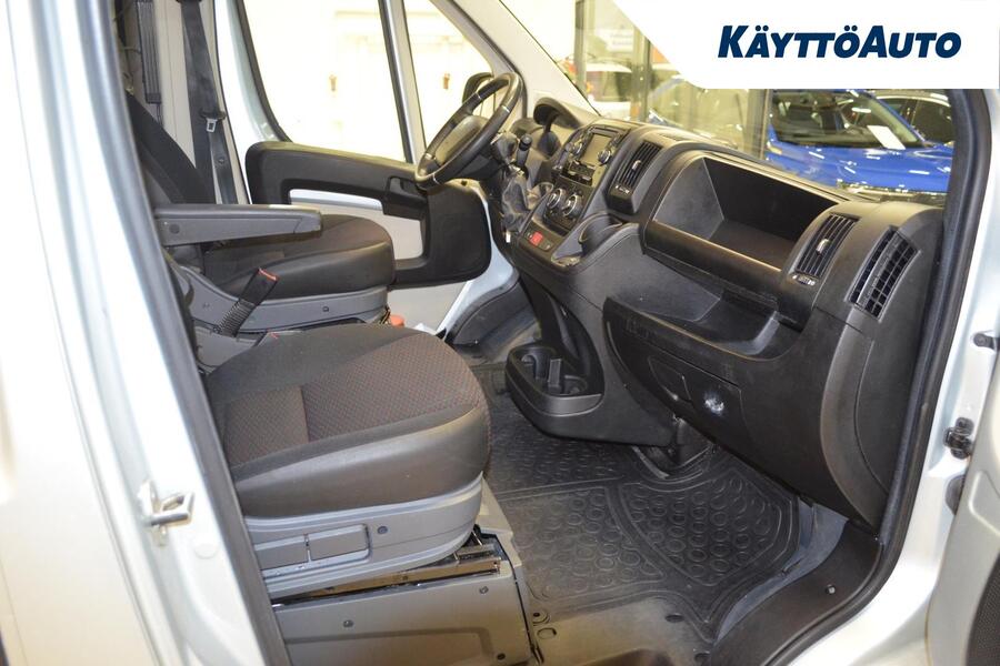 Peugeot Boxer vaihtoauto