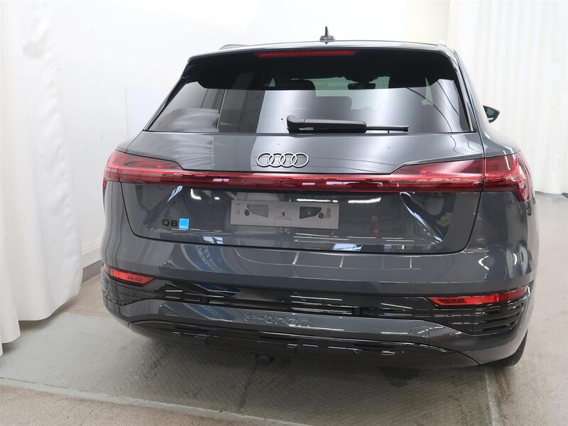 Audi Q8 e-tron vaihtoauto