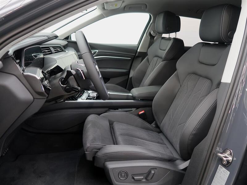 Audi Q8 e-tron vaihtoauto