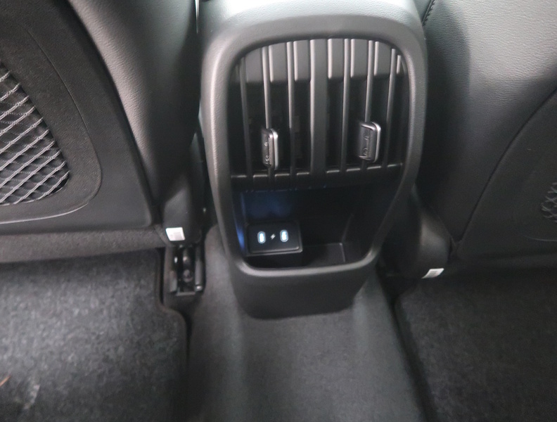 Hyundai KONA Hybrid vaihtoauto