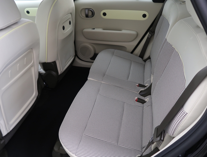 Hyundai INSTER vaihtoauto