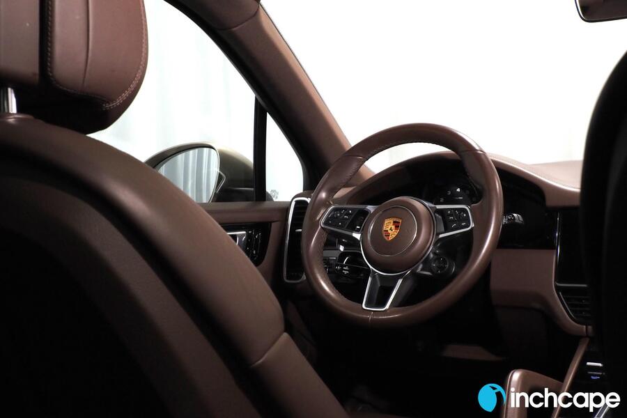 Porsche Cayenne vaihtoauto