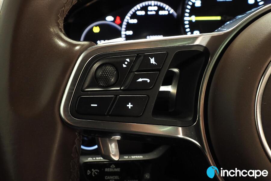 Porsche Cayenne vaihtoauto