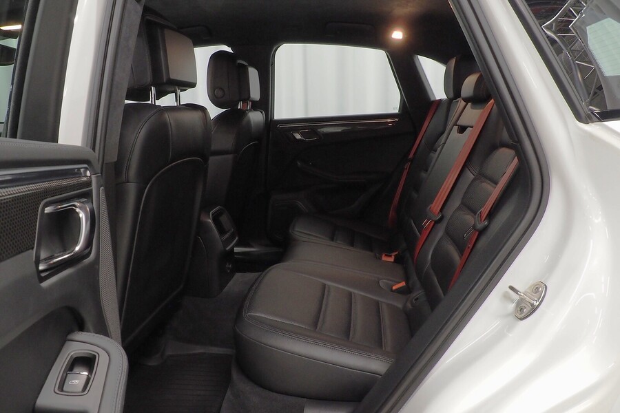 Porsche Macan vaihtoauto