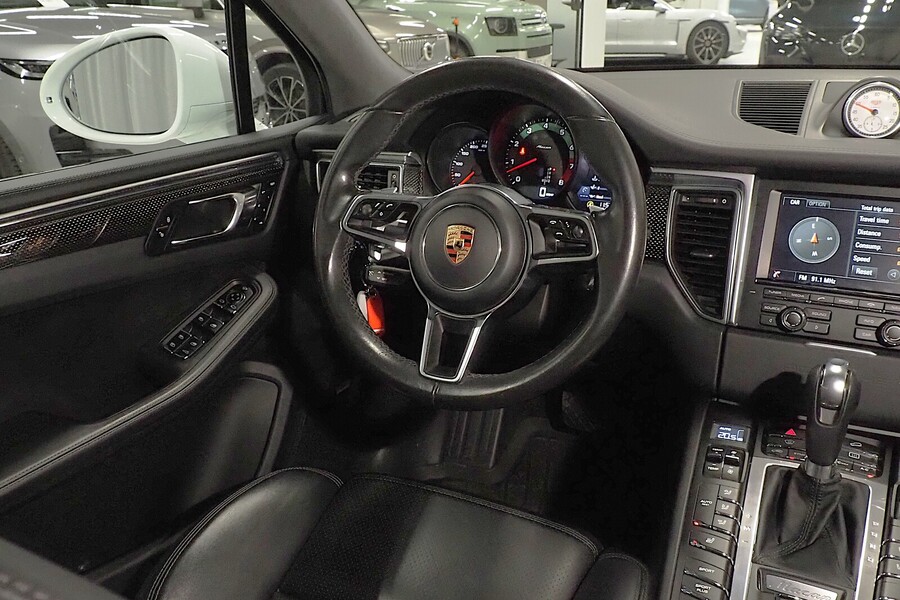Porsche Macan vaihtoauto