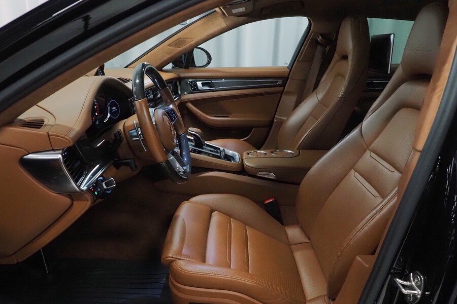 Porsche Panamera vaihtoauto