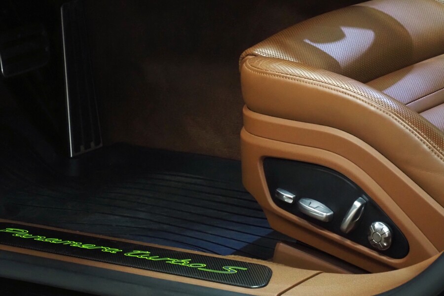 Porsche Panamera vaihtoauto