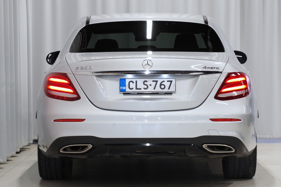 Mercedes-Benz E vaihtoauto