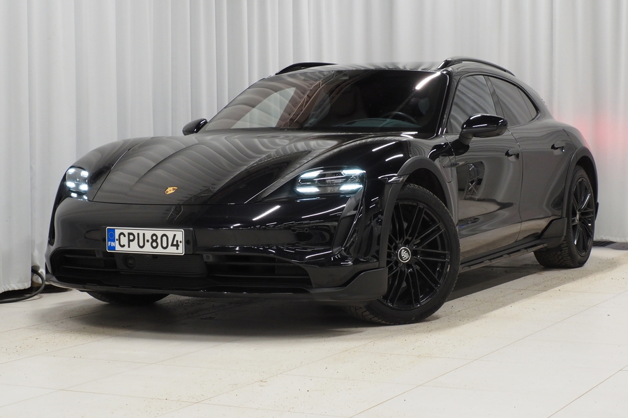 Porsche Taycan vaihtoauto