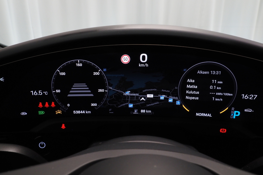 Porsche Taycan vaihtoauto