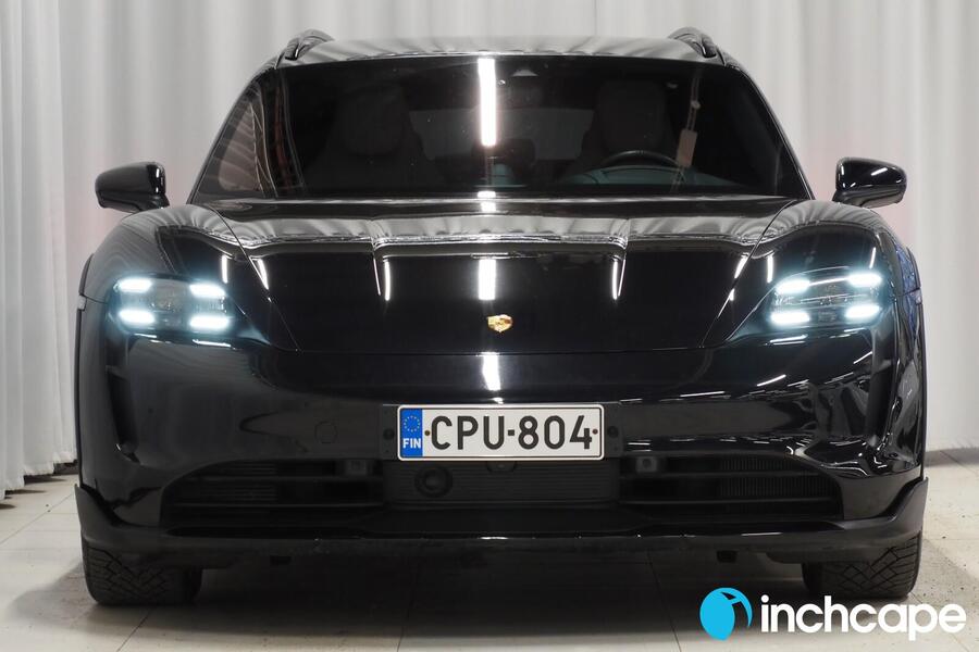 Porsche Taycan vaihtoauto