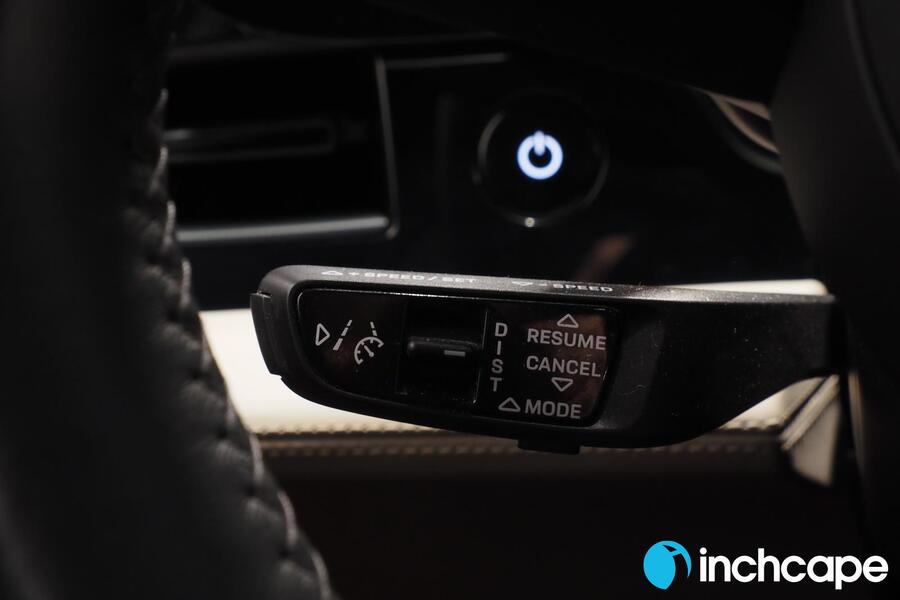 Porsche Taycan vaihtoauto