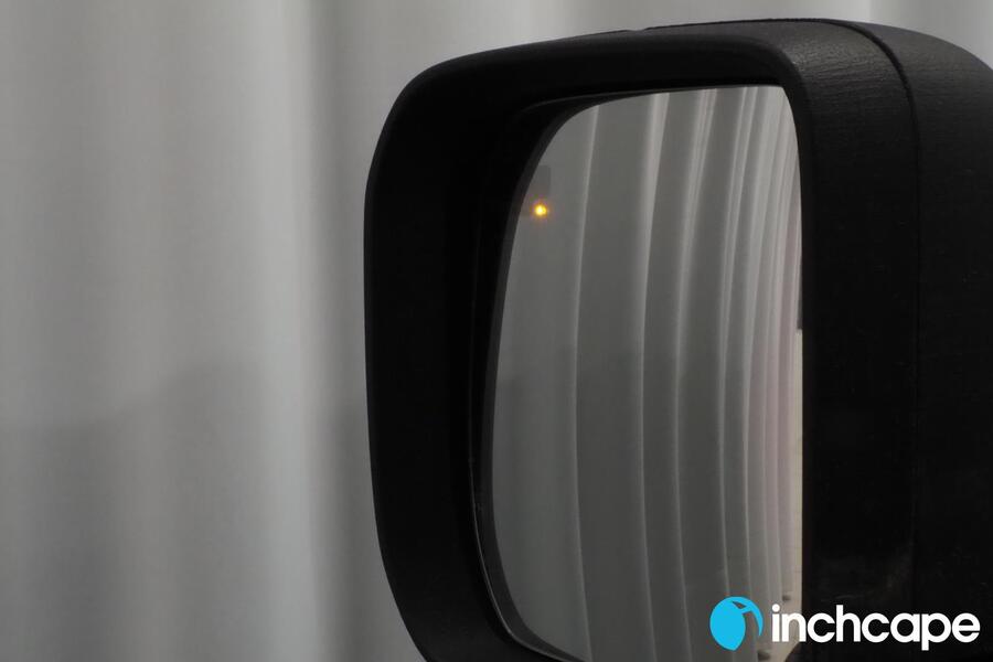 Land Rover Defender vaihtoauto