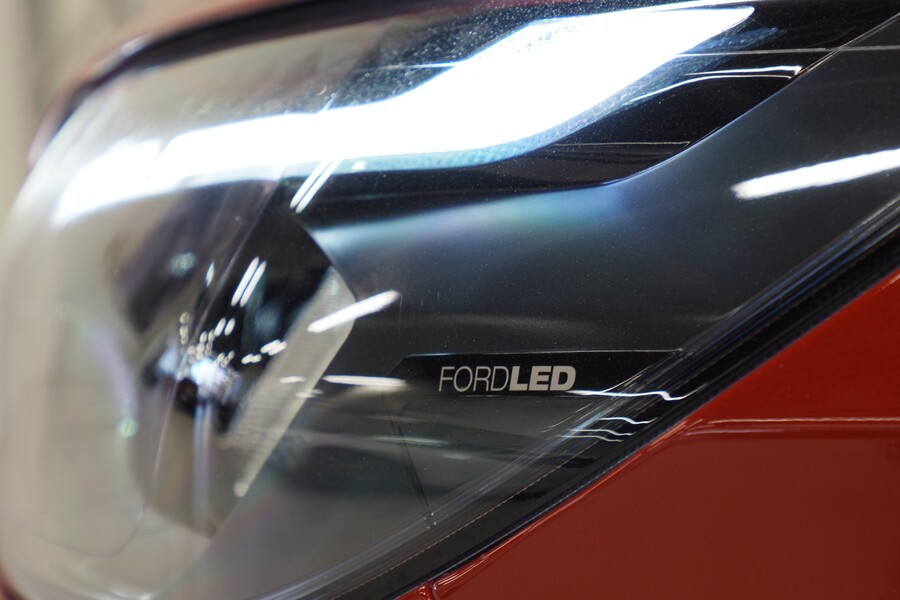 Ford Tourneo Custom vaihtoauto