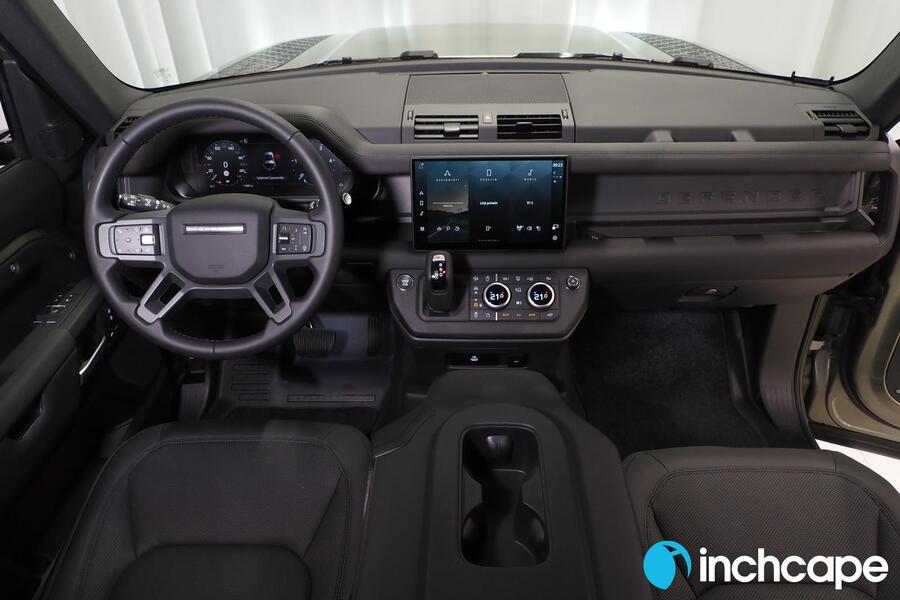 Land Rover Defender vaihtoauto