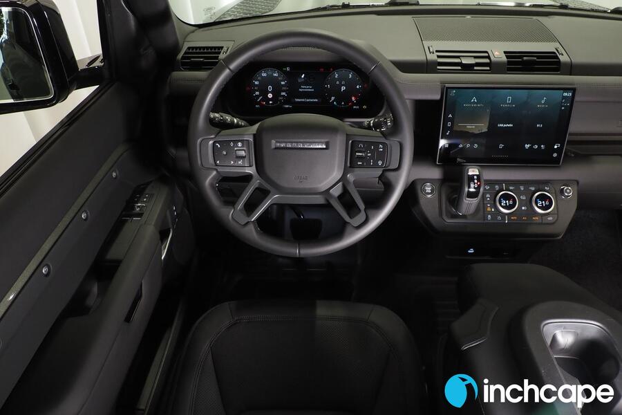 Land Rover Defender vaihtoauto