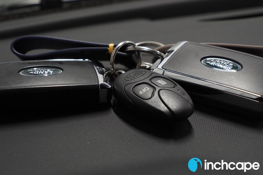 Land Rover Defender vaihtoauto