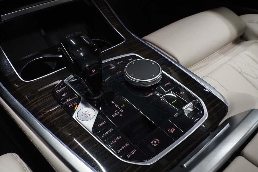 BMW X7 vaihtoauto